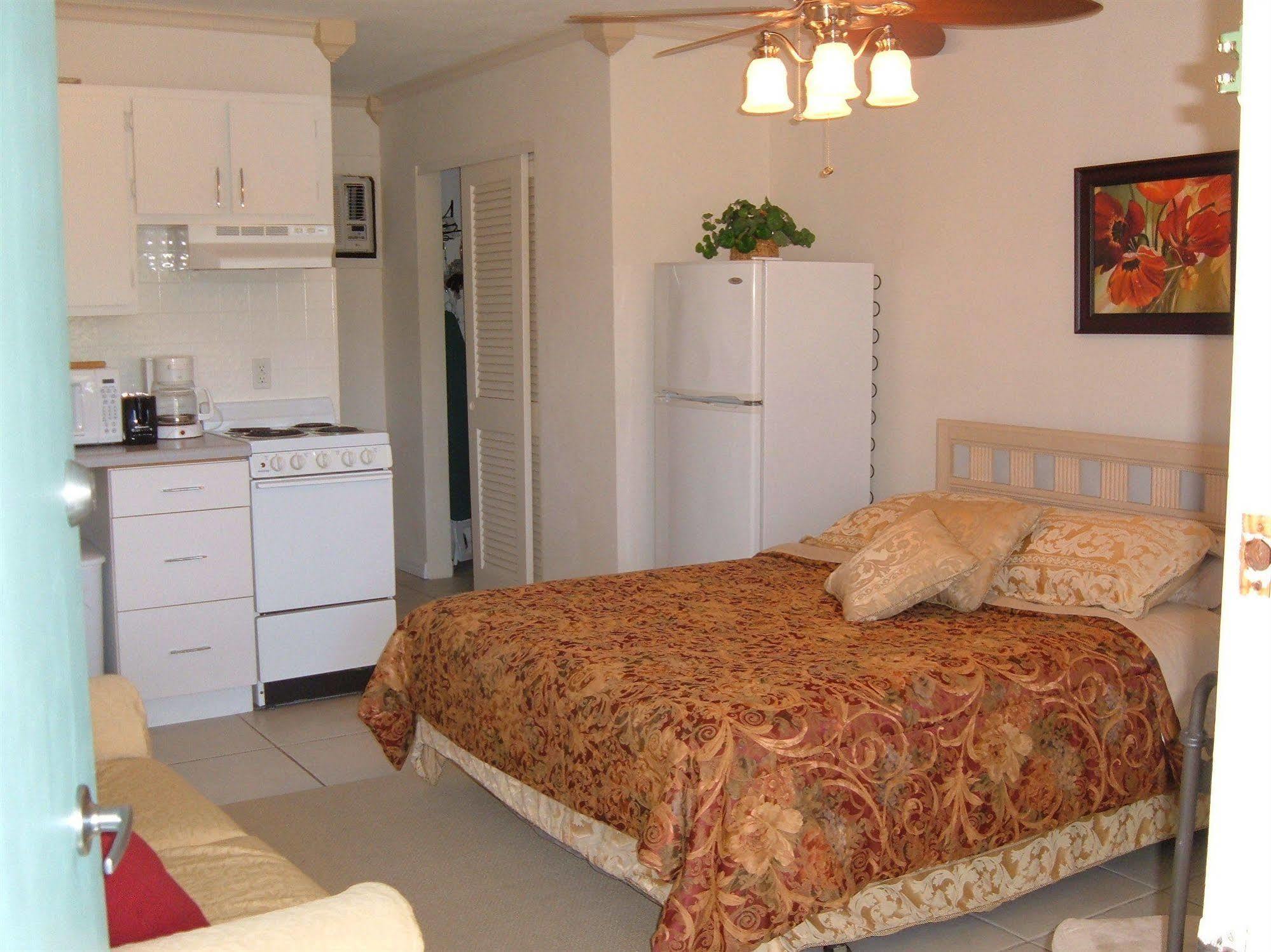 Hideaway Waterfront Resort Cape Coral Eksteriør billede