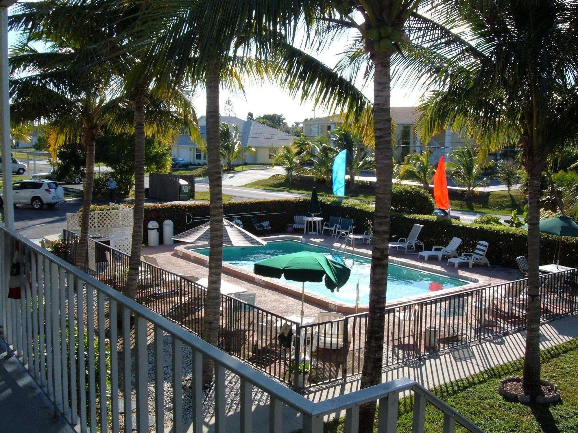 Hideaway Waterfront Resort Cape Coral Eksteriør billede