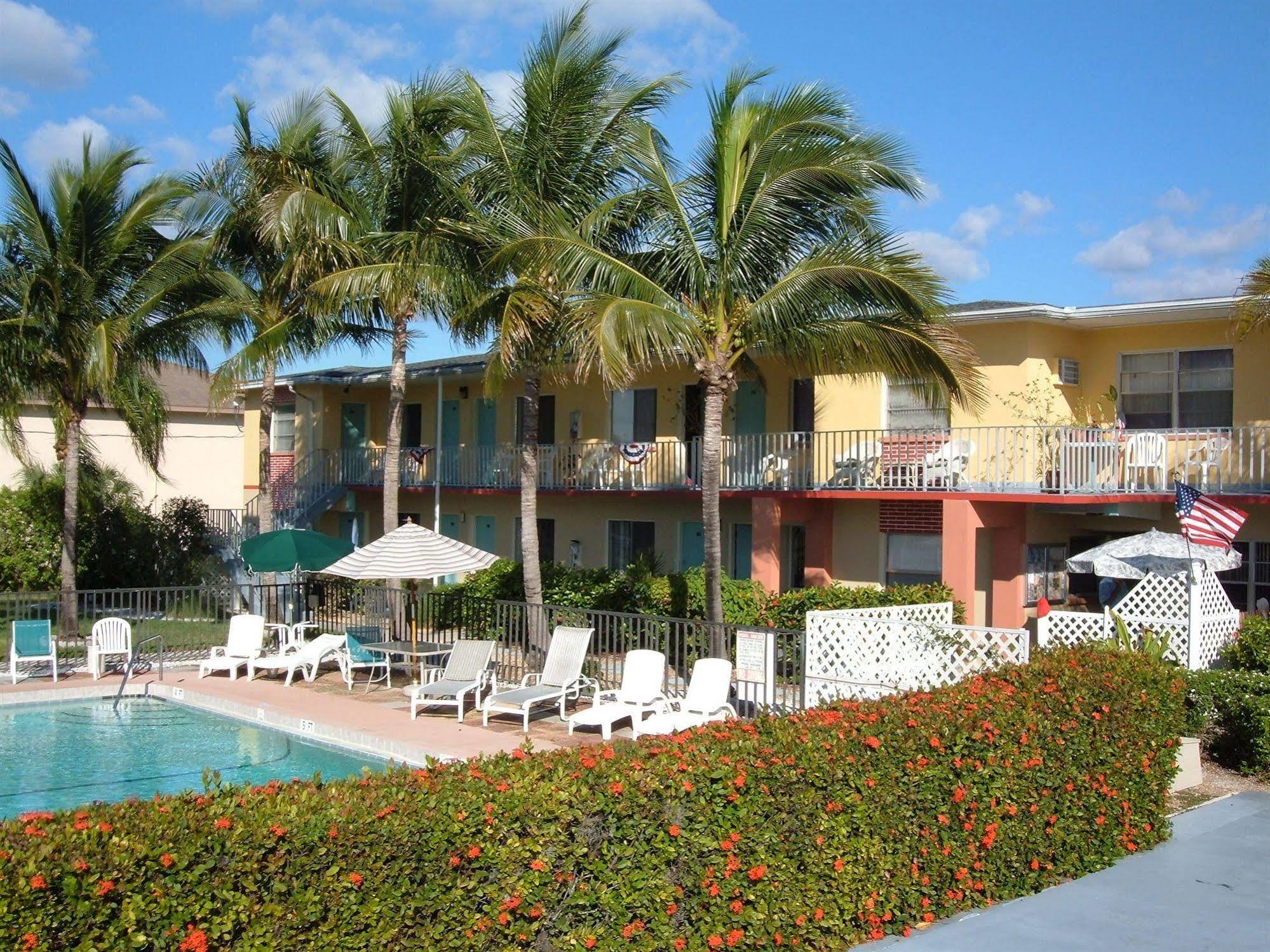 Hideaway Waterfront Resort Cape Coral Eksteriør billede
