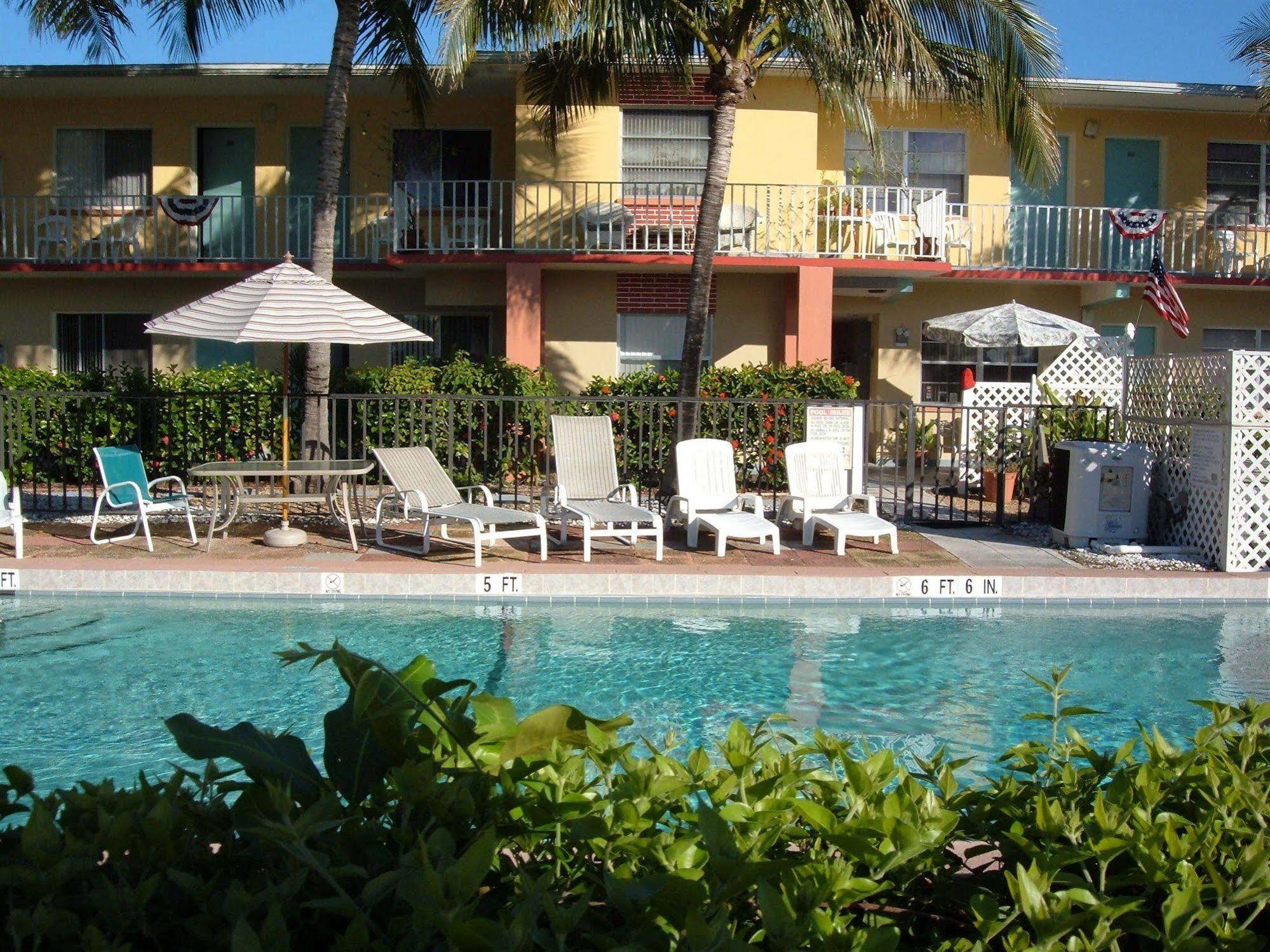 Hideaway Waterfront Resort Cape Coral Eksteriør billede