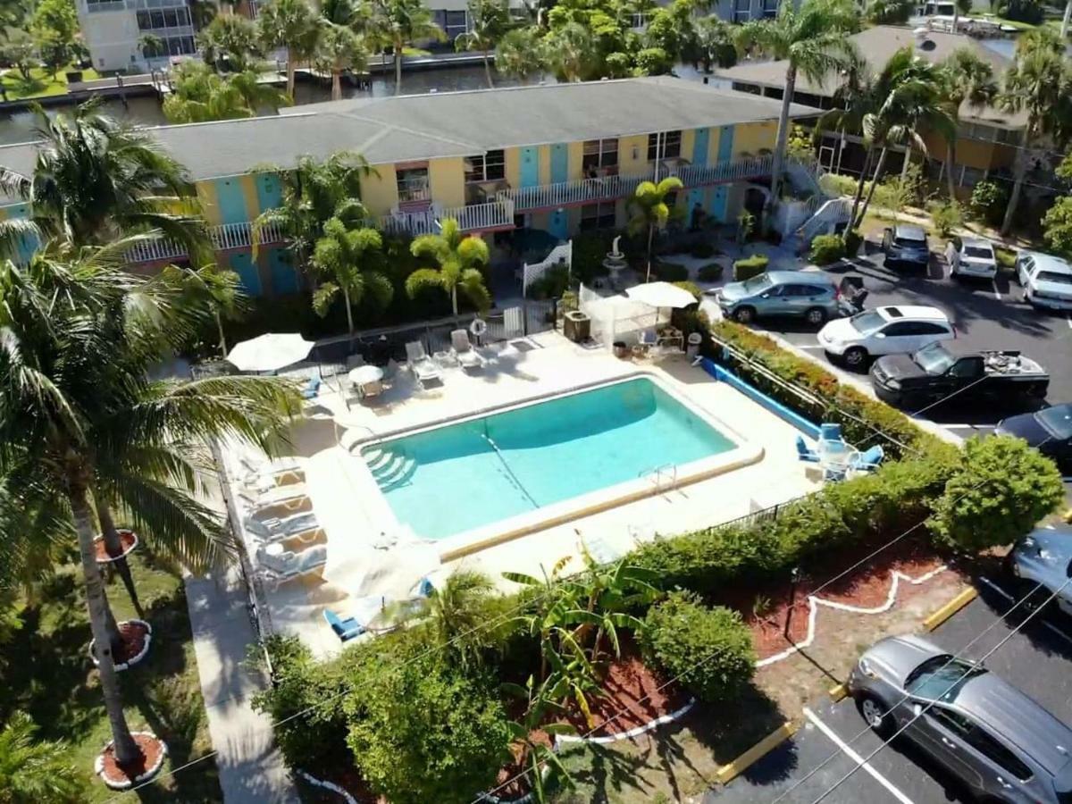 Hideaway Waterfront Resort Cape Coral Eksteriør billede